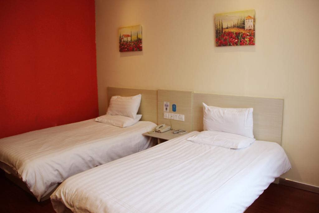 Hanting Hotel Ningbo Tian Yi Square Newbranch Exterior photo
